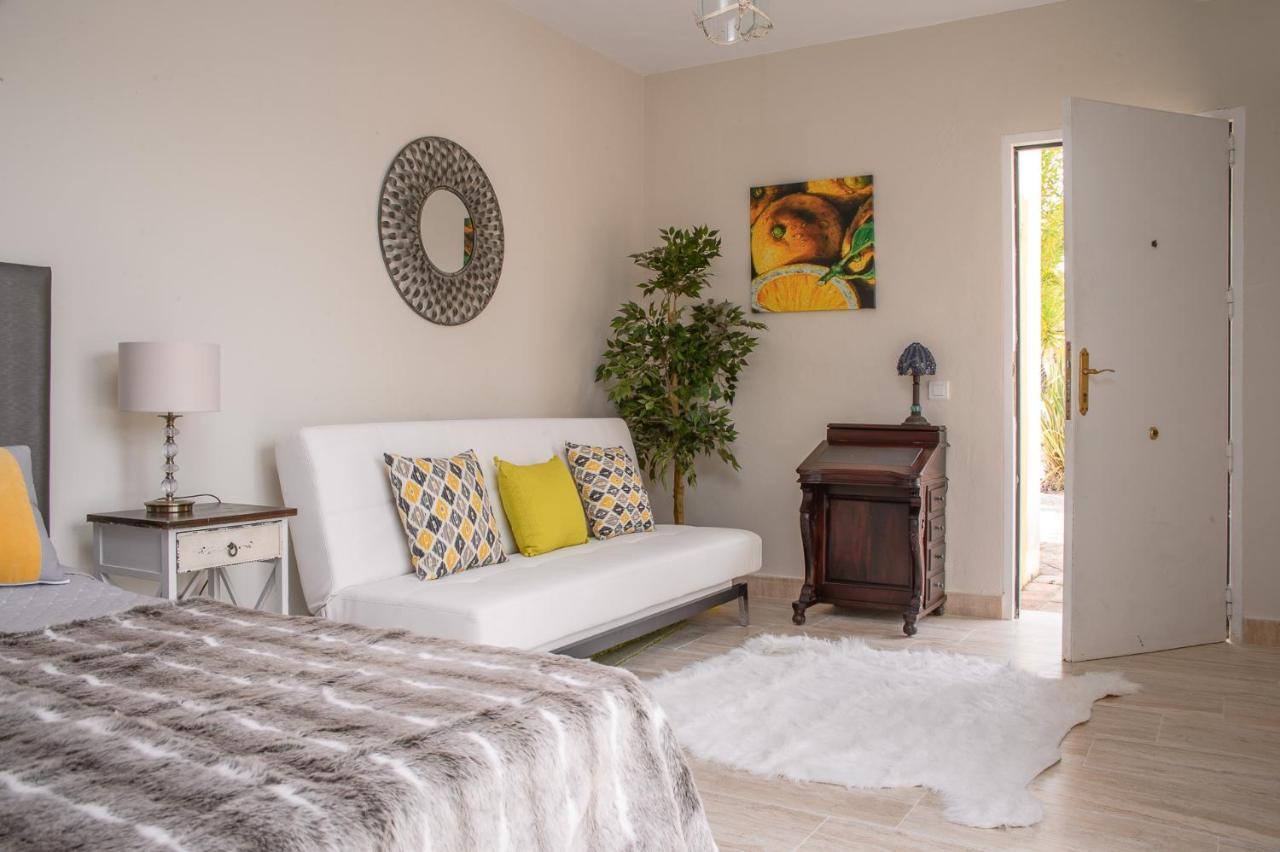 Hacienda De La Siesta *