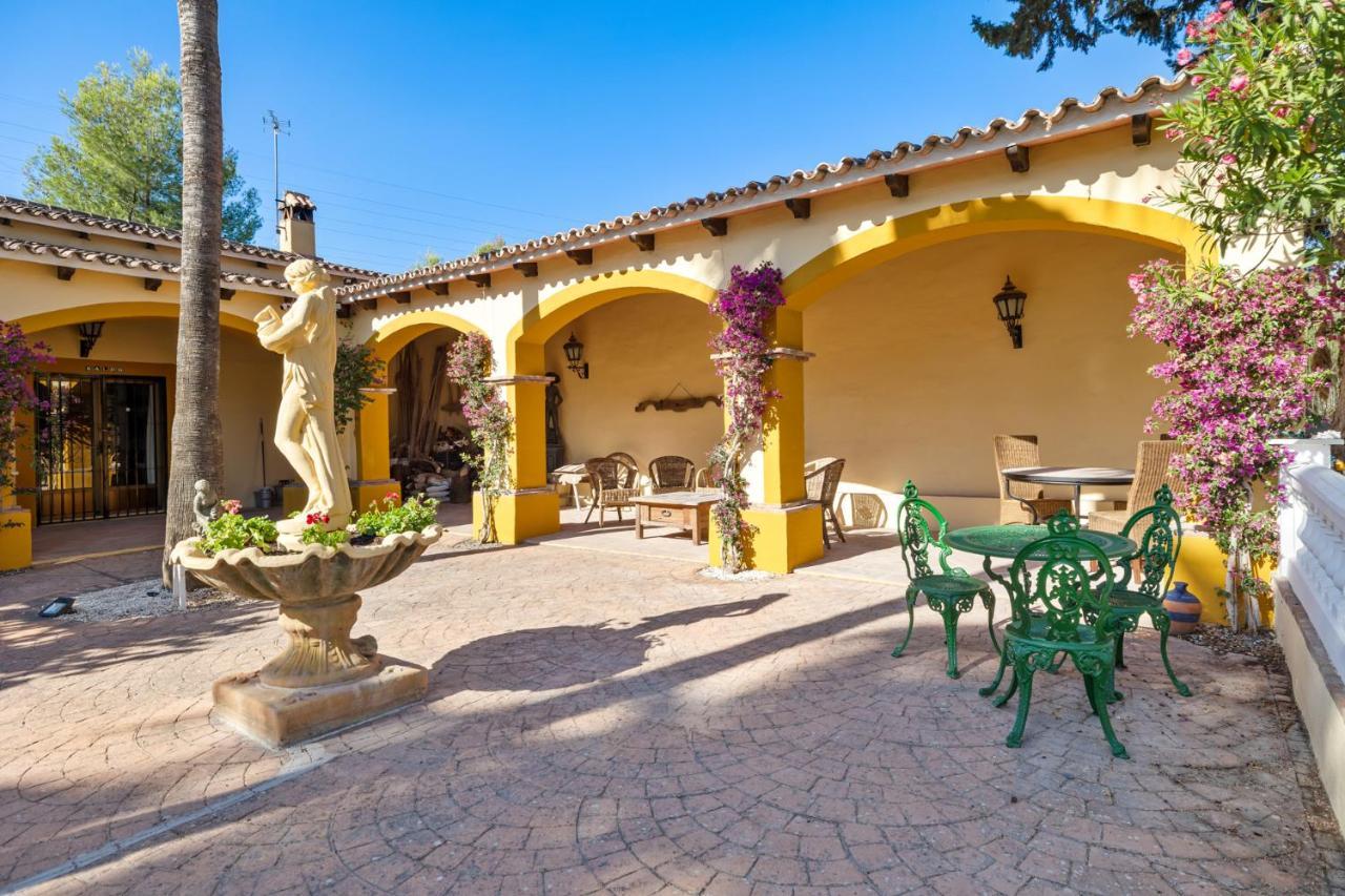 Villa Hacienda De La Siesta *