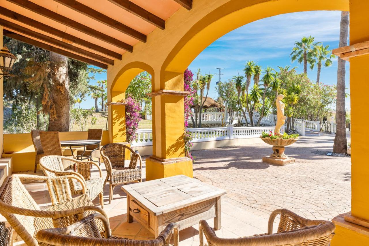 Hacienda De La Siesta Coin